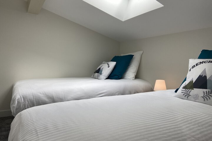 Room 10 of 59