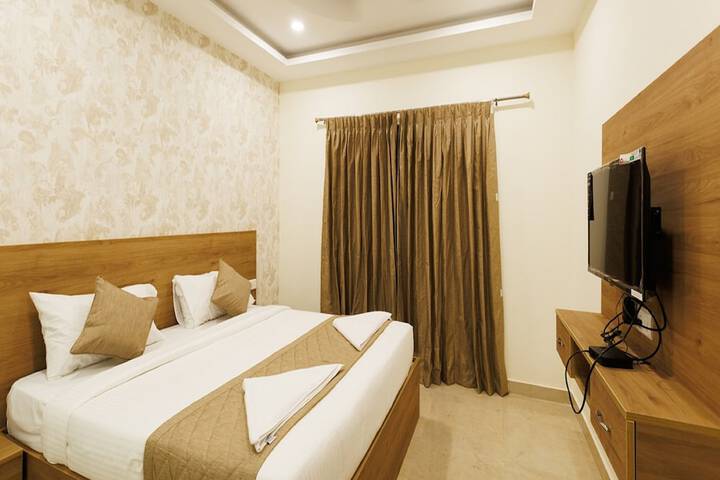 Room 6 of 20