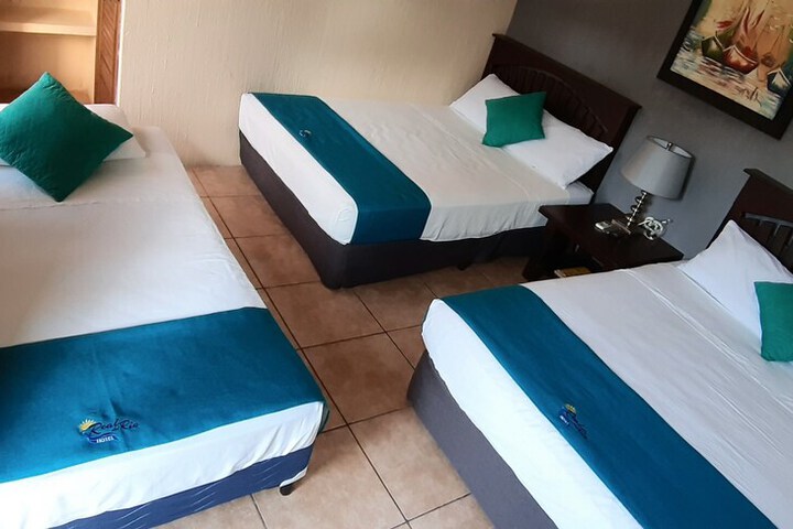 Room 5 of 19
