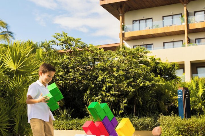 Childrens Activities 353 of 599