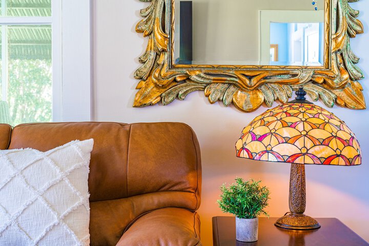 Room 100 of 175