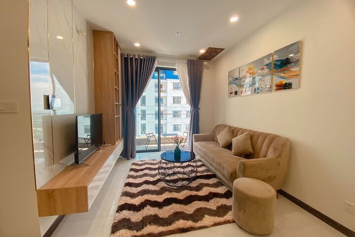 Room 5 of 44