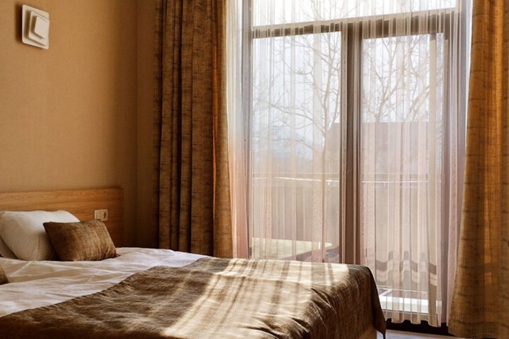 Room 16 of 35