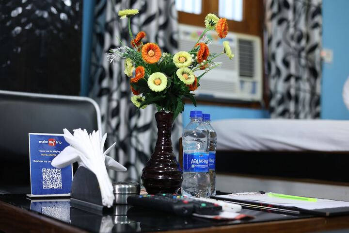 Room 5 of 34