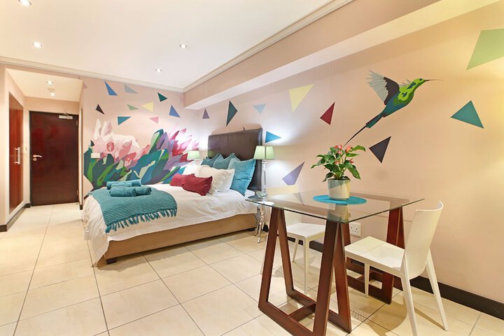 Room 5 of 60