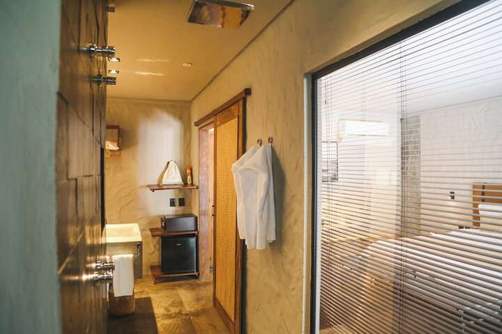 Room 70 of 110