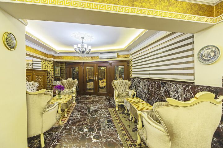 Hotel Lobby