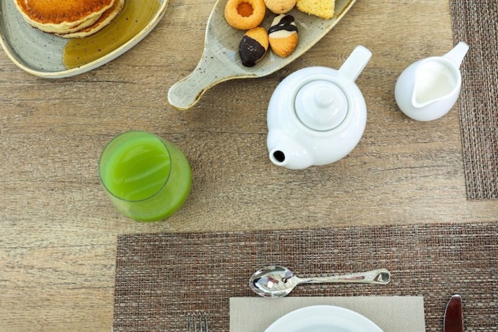 Breakfast/Coffee Service 16 of 60