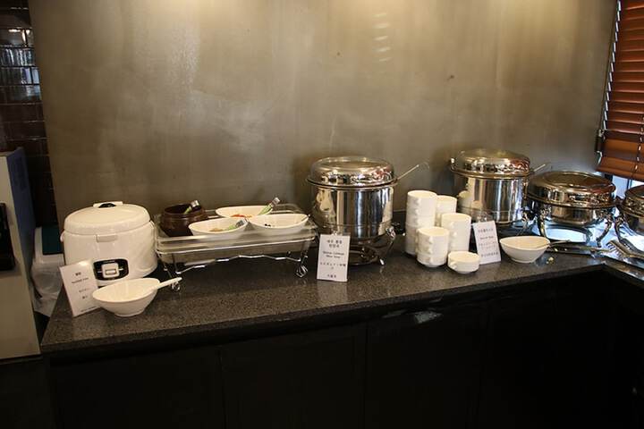 Breakfast/Coffee Service 41 of 46