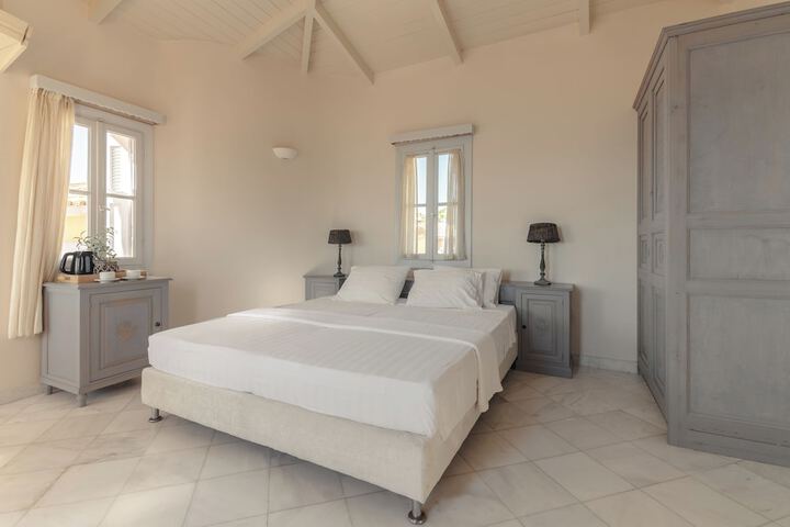 Room 55 of 238
