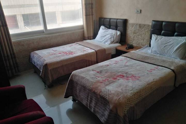 Room 48 of 74
