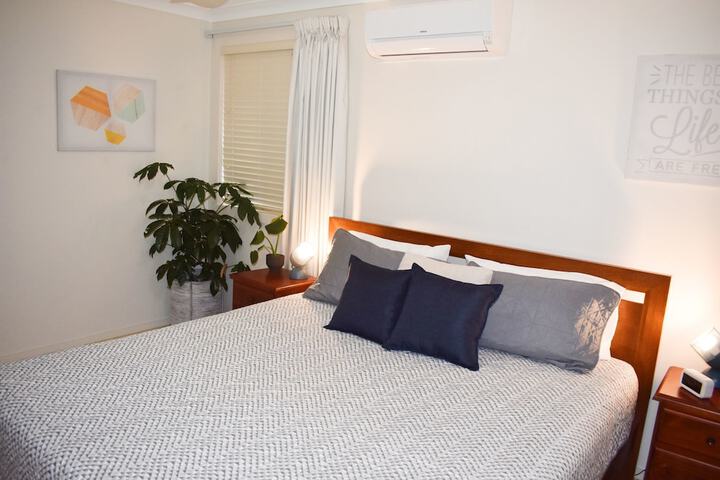 Room 2 of 21