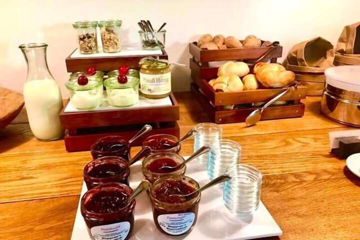 Breakfast/Coffee Service 64 of 75