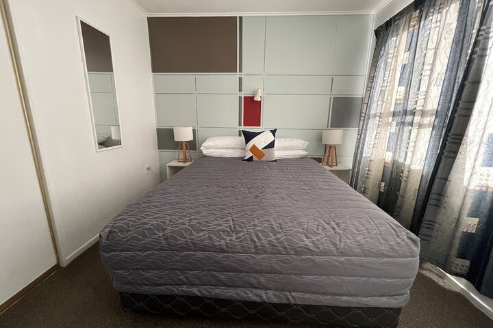 Room 11 of 62