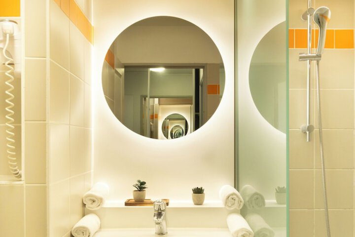 Clean Restrooms