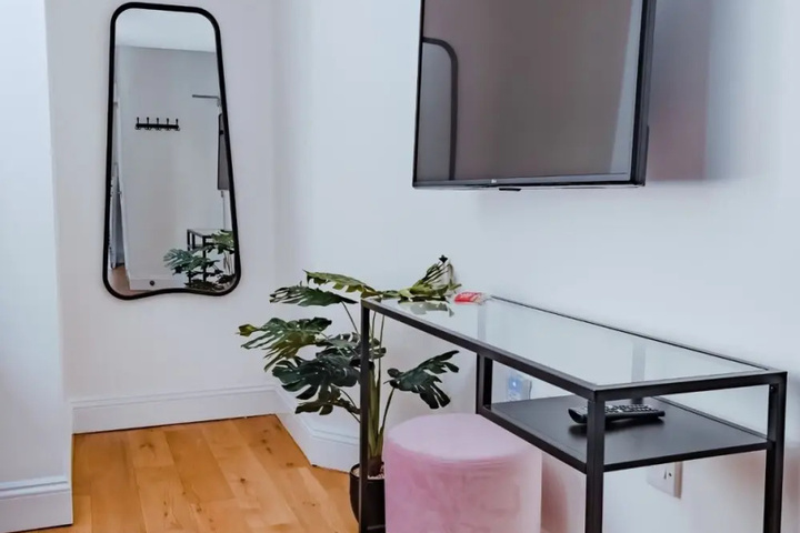 Newmarket Central Flat 3