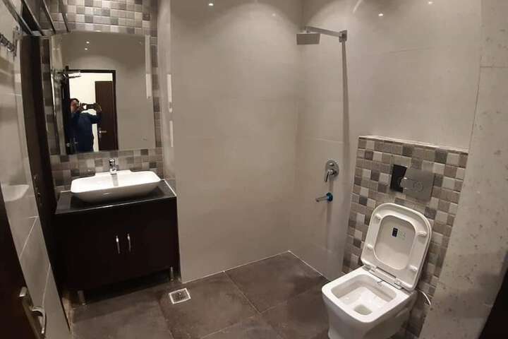 Room 13 of 14