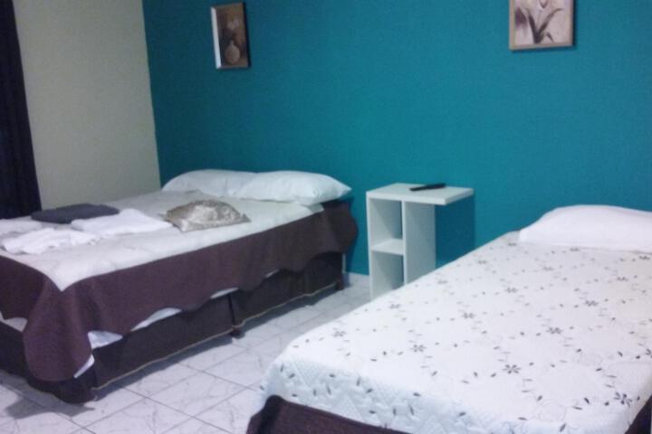 Room 80 of 108