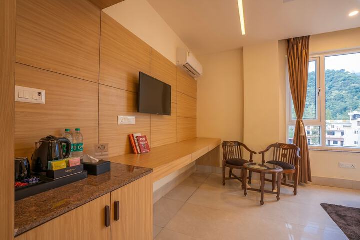 Room 5 of 47