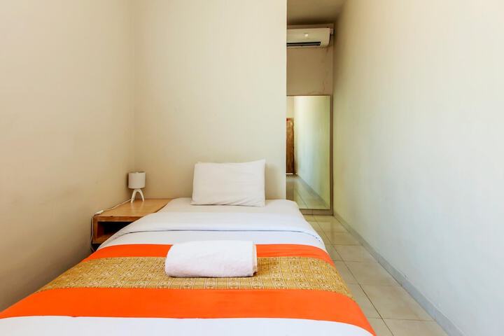Room 3 of 19