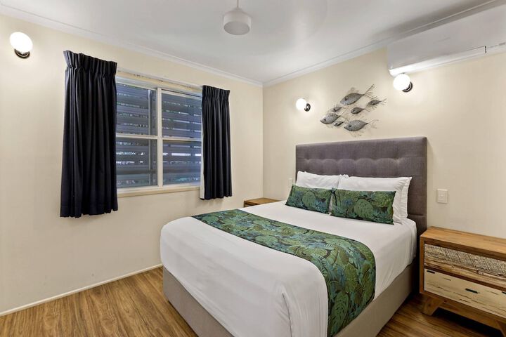 Room 50 of 141