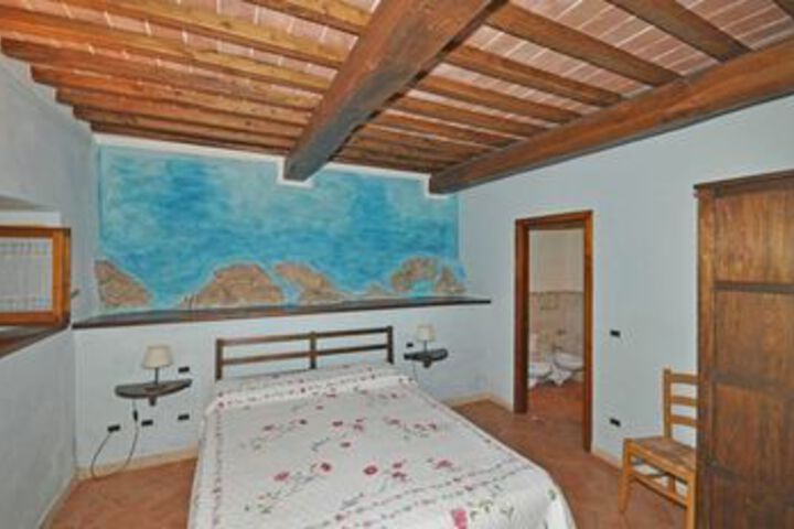 Room 14 of 51