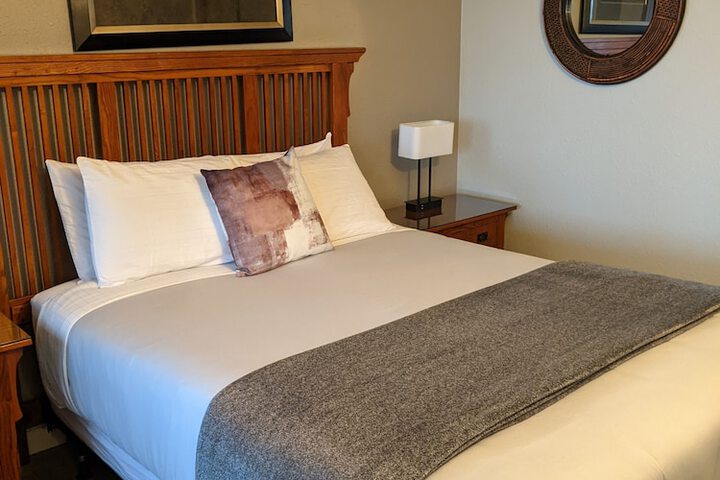Room 2 of 43