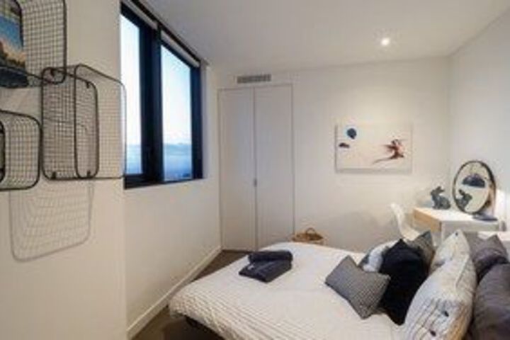 Room 9 of 43