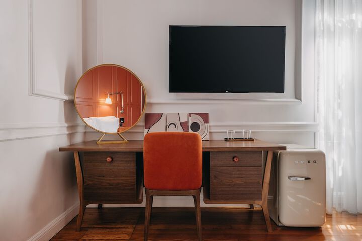 Room 25 of 110