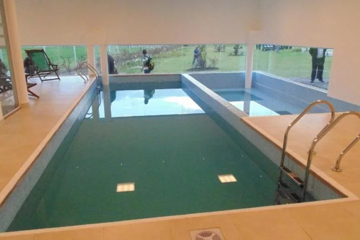 Pool 8 of 17