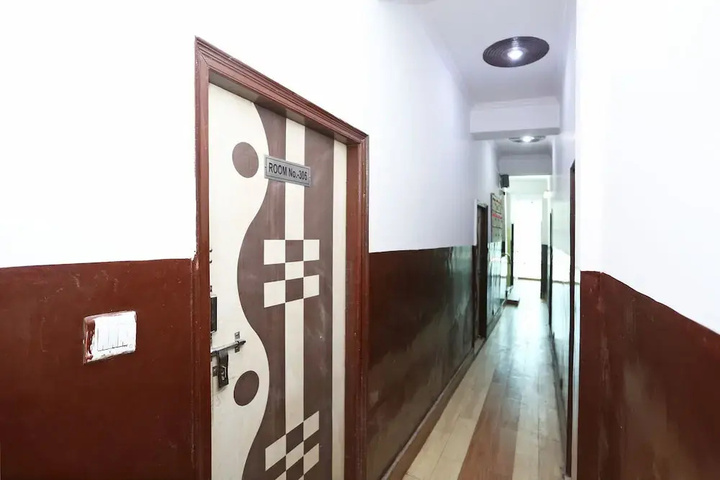 Room 13 of 14