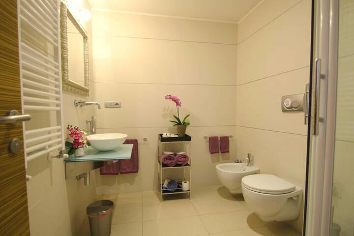 Bathroom Interior Photo