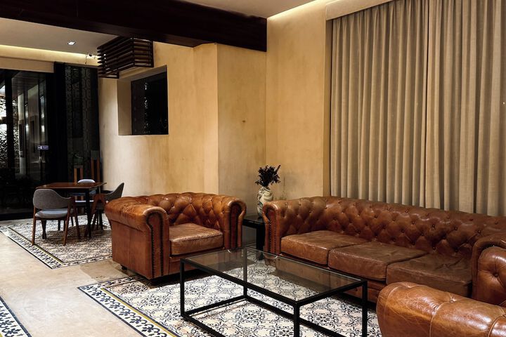 Hotel Interior 5 of 160