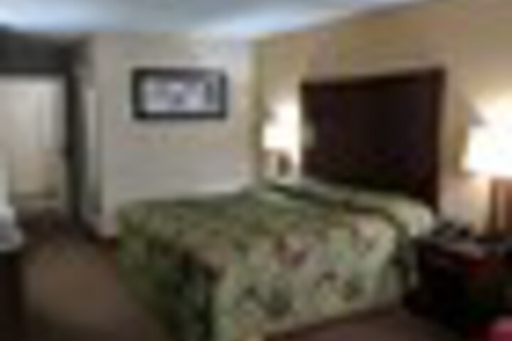 Room 20 of 108