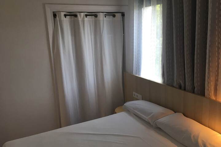 Room 41 of 104