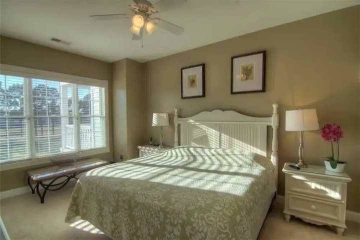 Room 2 of 15