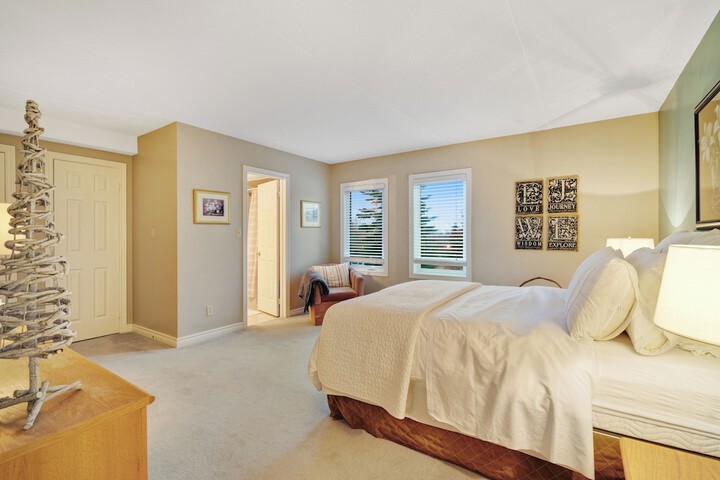Room 115 of 457