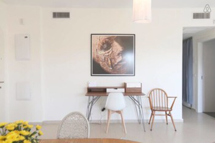 Room 17 of 21
