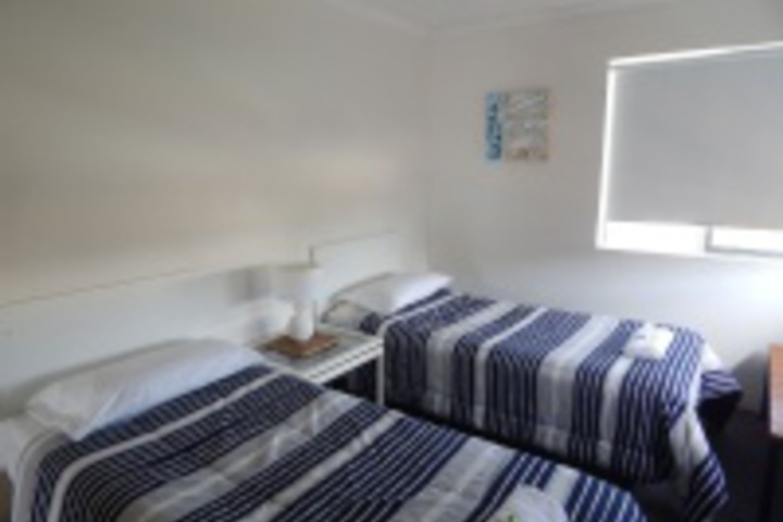 Room 90 of 560