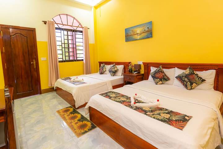 Room 6 of 29
