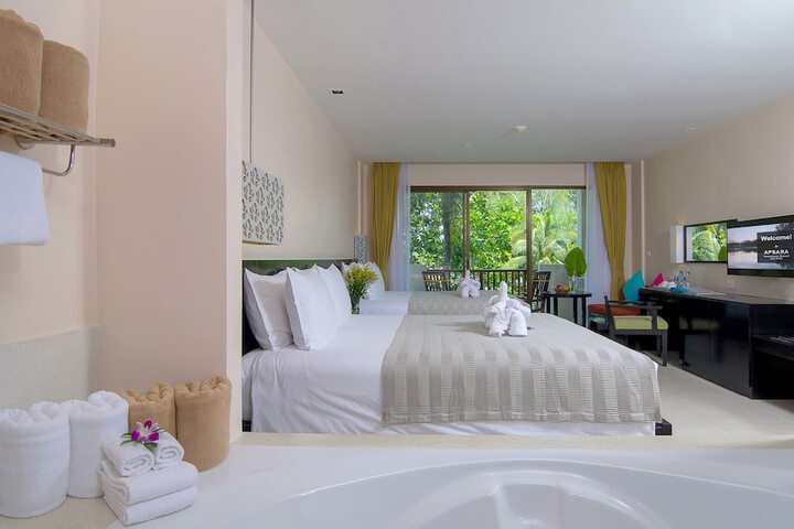 Room 27 of 118