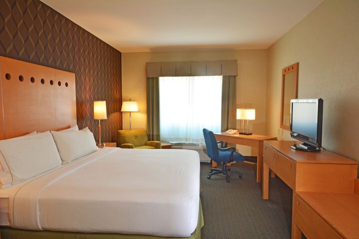 Room 15 of 50