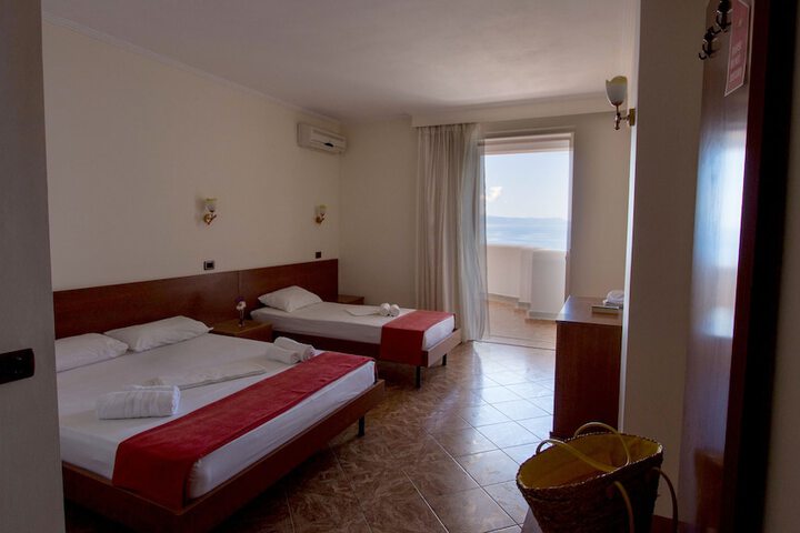 Room 5 of 56