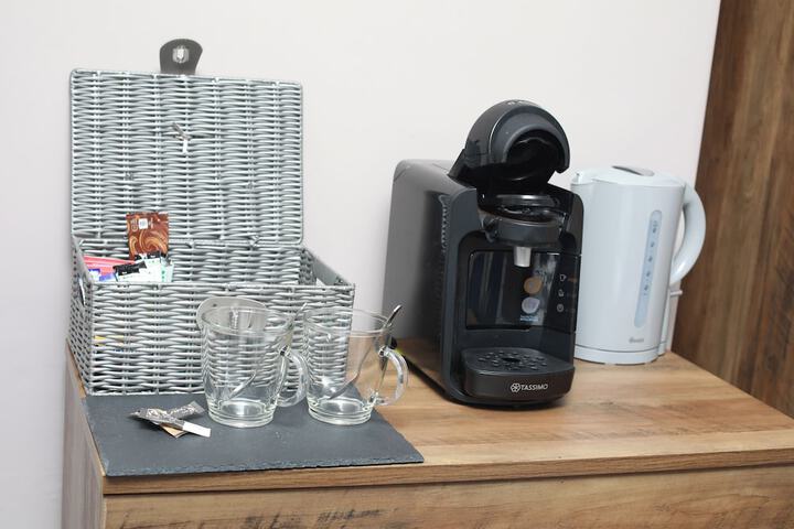 Breakfast/Coffee Service 36 of 39