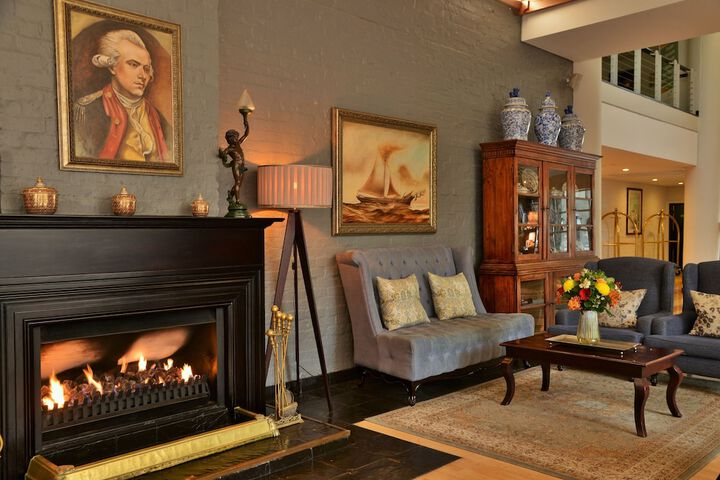 Guest Lobby