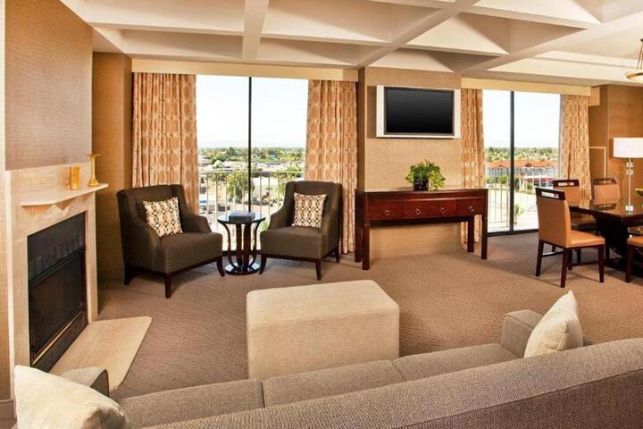 Suite Room
