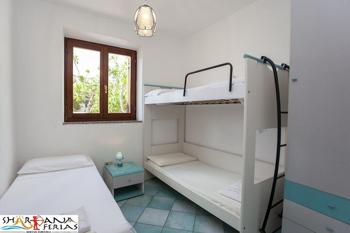Room 3 of 21
