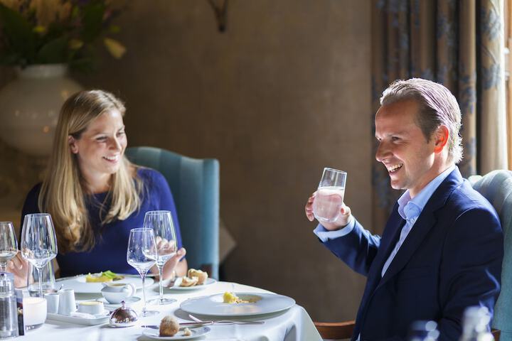 Dining 90 of 125