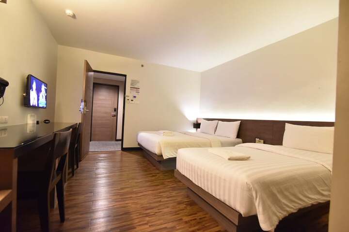 Room 14 of 50