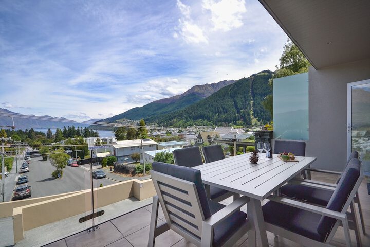Terrace/Patio 13 of 19